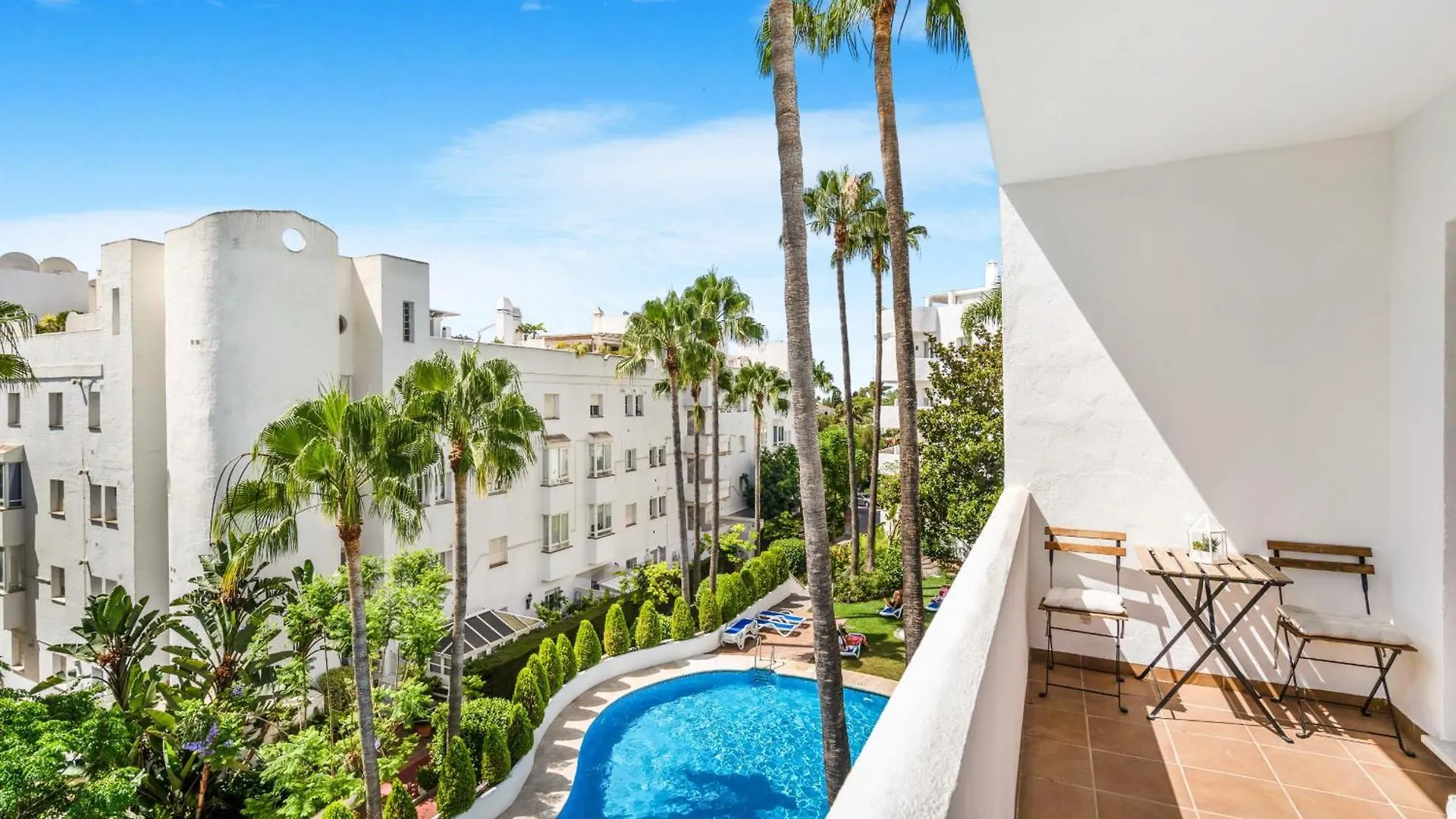 Marbella Real Golden Mile - 3 Bedroom Apartment