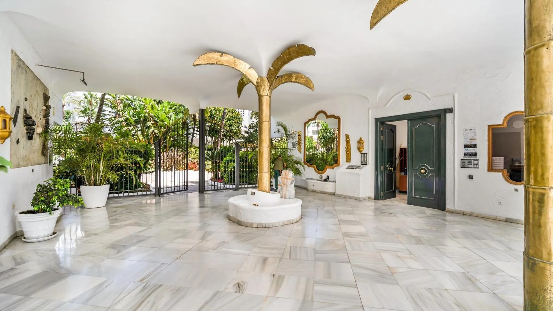 Marbella Real Golden Mile - 3 Bedroom Apartment