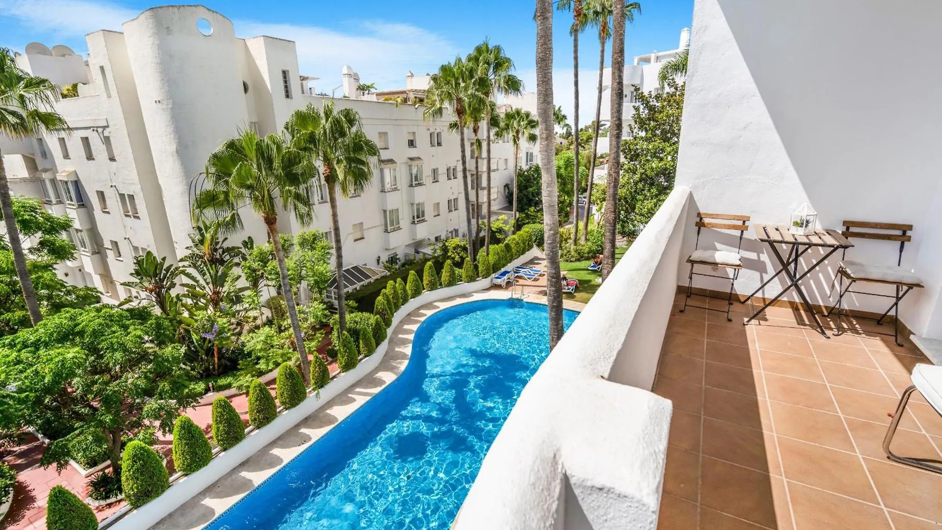 Marbella Real Golden Mile - 3 Bedroom Apartment Испания